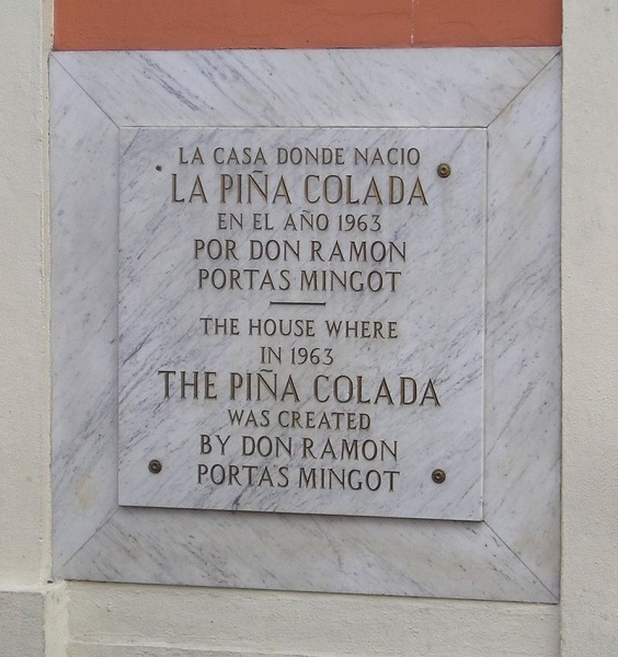File:Piña Colada plate in Old San Juan, Puerto Rico.jpg